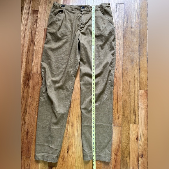 Patagonia Outdoor Everyday Pants - Men's Size 34 - Picture 5 of 7